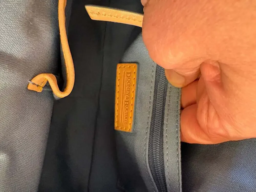 Dooney & Bourke medium satchel